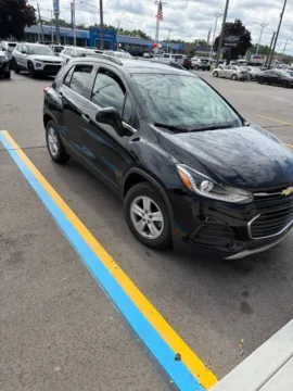 Black 2019 Chevrolet Trax LT for sale in Davison, MI