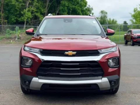 Photos of 2023 Chevrolet TrailBlazer LT for sale in Davison, MI at Hank Graff Chevrolet Davison