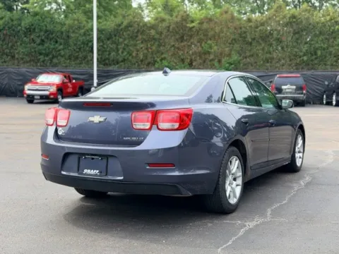 More photos of 2013 Chevrolet Malibu LT at Hank Graff Chevrolet Davison, MI