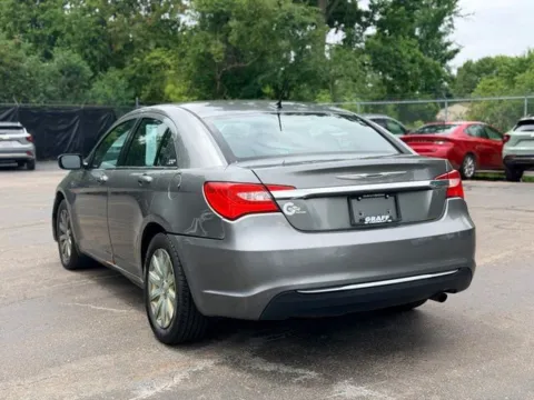 More photos of 2013 Chrysler 200 Touring at Hank Graff Chevrolet Davison, MI