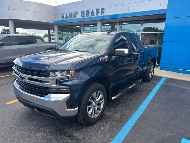 Blue 2020 Chevrolet Silverado 1500 LT for sale in Davison, MI