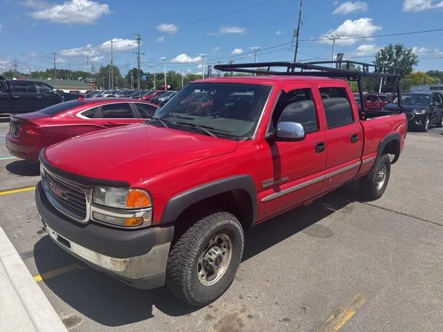 Red 2002 GMC Sierra 2500HD SLE for sale in Davison, MI