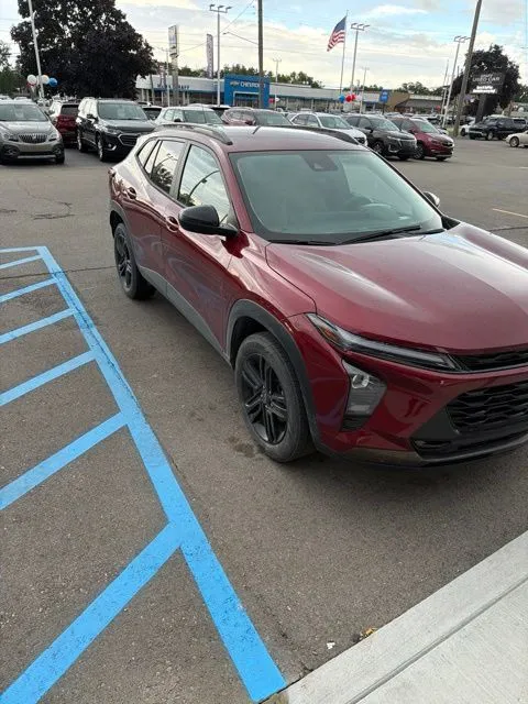 Red 2024 Chevrolet Trax ACTIV for sale in Davison, MI