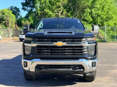 Another view of 2024 Chevrolet Silverado 3500HD LT for sale in Davison, MI at Hank Graff Chevrolet Davison
