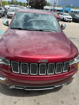 Photos of 2021 Jeep Grand Cherokee Limited for sale in Davison, MI at Hank Graff Chevrolet Davison