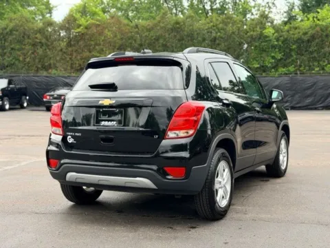 More photos of 2020 Chevrolet Trax LT at Hank Graff Chevrolet Davison, MI