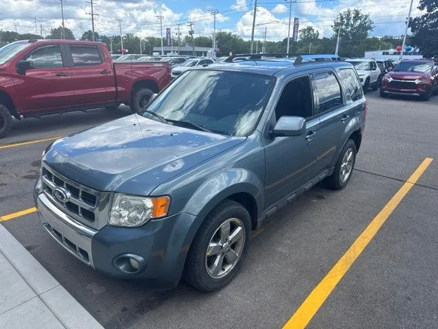 Blue 2012 Ford Escape Limited for sale in Davison, MI