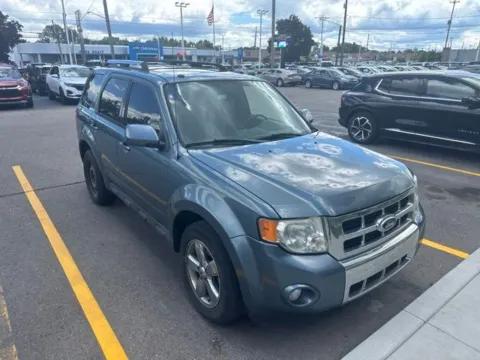 Photos of 2012 Ford Escape Limited for sale in Davison, MI at Hank Graff Chevrolet Davison