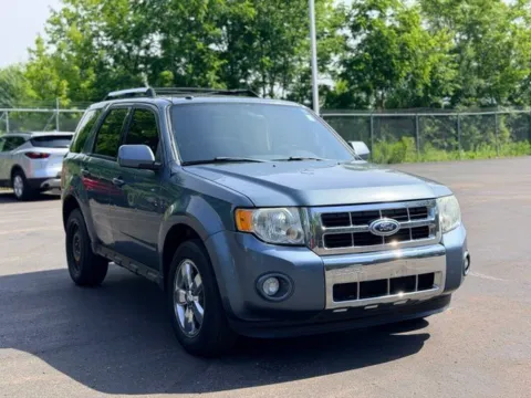 Photos of 2012 Ford Escape Limited for sale in Davison, MI at Hank Graff Chevrolet Davison