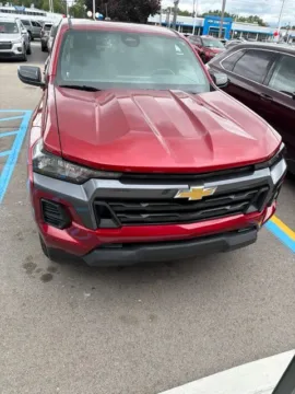 Photos of 2025 Chevrolet Colorado LT for sale in Davison, MI at Hank Graff Chevrolet Davison