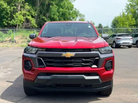 Photos of 2025 Chevrolet Colorado LT for sale in Davison, MI at Hank Graff Chevrolet Davison