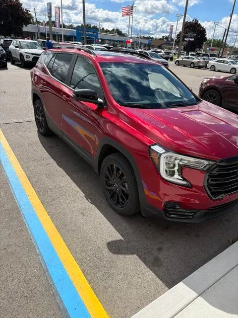 Red 2023 GMC Terrain SLE for sale in Davison, MI