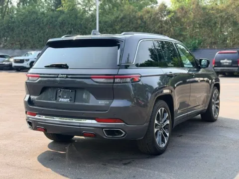 More photos of 2022 Jeep Grand Cherokee Overland at Hank Graff Chevrolet Davison, MI