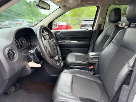 More photos of 2014 Jeep Compass Latitude at Hank Graff Chevrolet Davison, MI