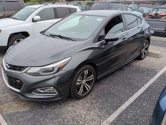 Gray 2017 Chevrolet Cruze LT for sale in Davison, MI