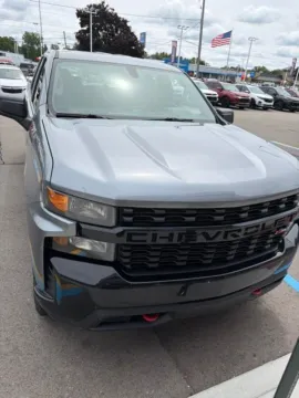 Photos of 2019 Chevrolet Silverado 1500 Custom Trail Boss for sale in Davison, MI at Hank Graff Chevrolet Davison