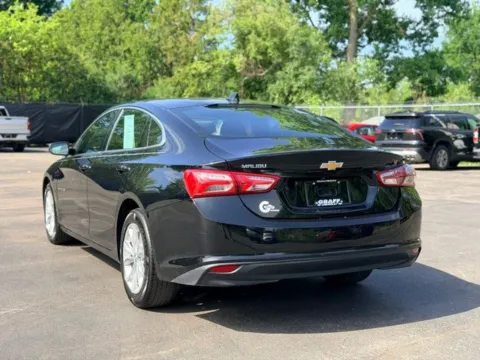 More photos of 2019 Chevrolet Malibu LT at Hank Graff Chevrolet Davison, MI