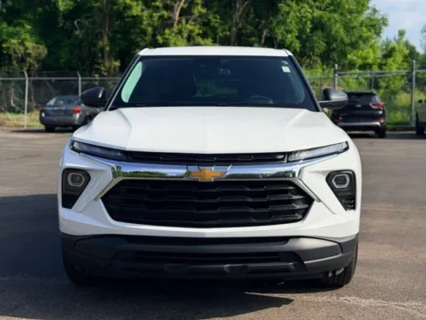 Photos of 2024 Chevrolet TrailBlazer LS for sale in Davison, MI at Hank Graff Chevrolet Davison