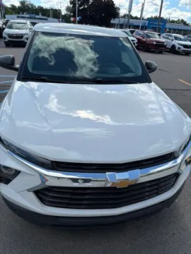 Photos of 2024 Chevrolet TrailBlazer LS for sale in Davison, MI at Hank Graff Chevrolet Davison