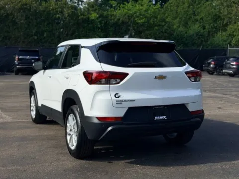More photos of 2024 Chevrolet TrailBlazer LS at Hank Graff Chevrolet Davison, MI