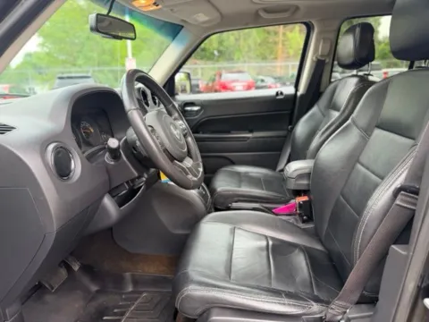 More photos of 2016 Jeep Patriot Latitude at Hank Graff Chevrolet Davison, MI