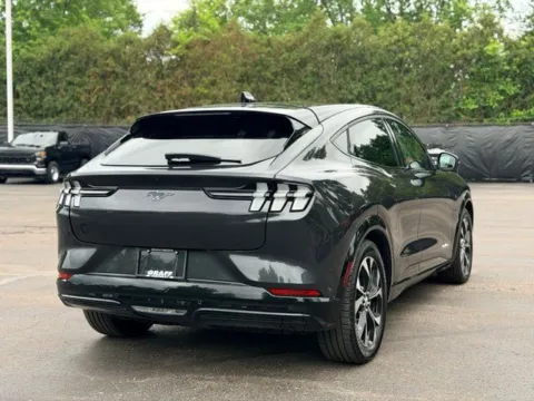 More photos of 2021 Ford Mustang Mach-E Premium at Hank Graff Chevrolet Davison, MI