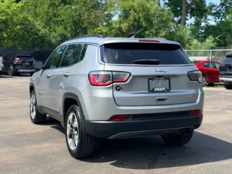 More photos of 2018 Jeep Compass Limited at Hank Graff Chevrolet Davison, MI