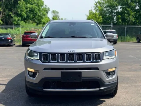 Photos of 2018 Jeep Compass Limited for sale in Davison, MI at Hank Graff Chevrolet Davison