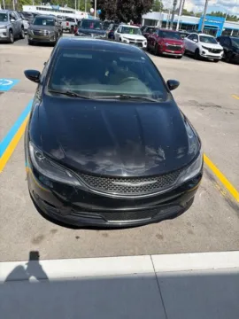 Photos of 2015 Chrysler 200 S for sale in Davison, MI at Hank Graff Chevrolet Davison