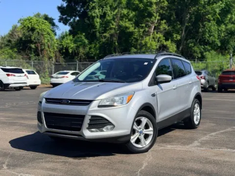 Photos of 2013 Ford Escape SE for sale in Davison, MI at Hank Graff Chevrolet Davison