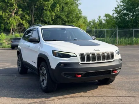 More photos of 2020 Jeep Cherokee Trailhawk at Hank Graff Chevrolet Davison, MI