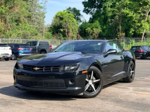 Black 2014 Chevrolet Camaro 2LS for sale in Davison, MI