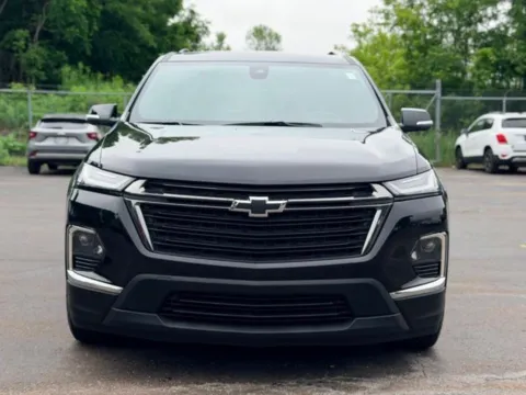 Another view of 2023 Chevrolet Traverse LT for sale in Davison, MI at Hank Graff Chevrolet Davison