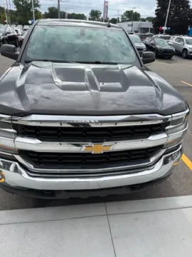 Photos of 2018 Chevrolet Silverado 1500 LT for sale in Davison, MI at Hank Graff Chevrolet Davison