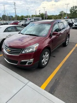 Red 2017 Chevrolet Traverse LT for sale in Davison, MI