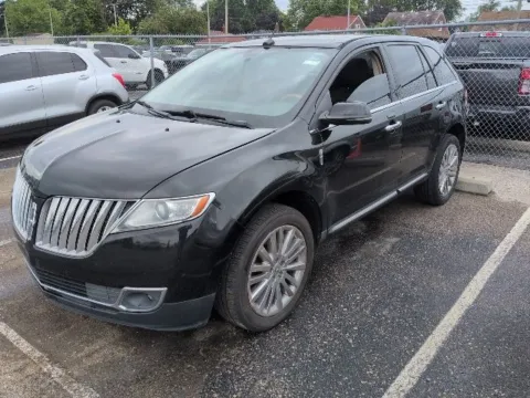 Black 2013 Lincoln MKX for sale in Davison, MI