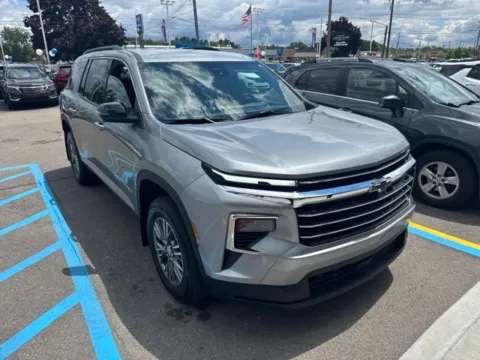 Photos of 2025 Chevrolet Traverse LT for sale in Davison, MI at Hank Graff Chevrolet Davison