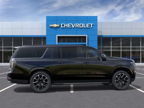 More photos of 2026 Chevrolet Suburban RST at Hank Graff Chevrolet Davison, MI