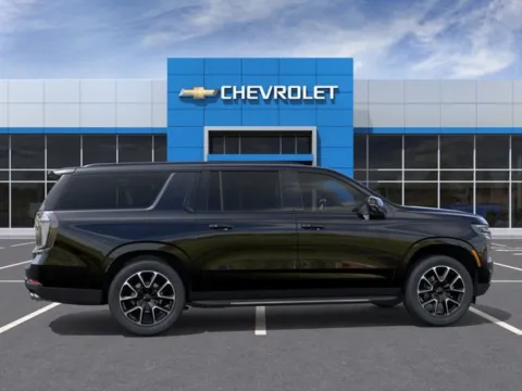 More photos of 2026 Chevrolet Suburban RST at Hank Graff Chevrolet Davison, MI