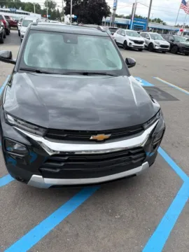 Photos of 2023 Chevrolet TrailBlazer LT for sale in Davison, MI at Hank Graff Chevrolet Davison