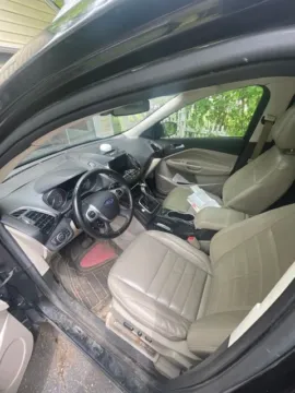 More photos of 2015 Ford Escape Titanium at Hank Graff Chevrolet Davison, MI