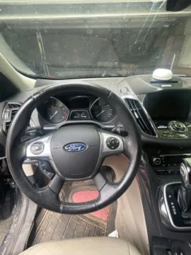 More photos of 2015 Ford Escape Titanium at Hank Graff Chevrolet Davison, MI