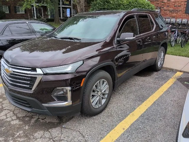 Black 2022 Chevrolet Traverse LT for sale in Davison, MI