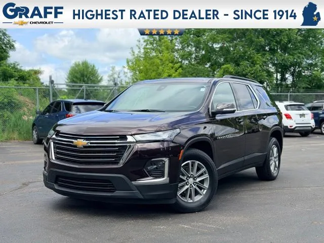 Black 2022 Chevrolet Traverse LT for sale in Davison, MI
