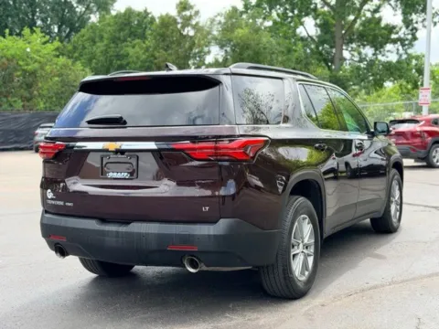 More photos of 2022 Chevrolet Traverse LT at Hank Graff Chevrolet Davison, MI