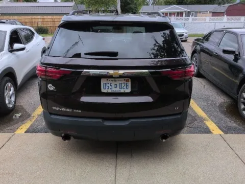 More photos of 2022 Chevrolet Traverse LT at Hank Graff Chevrolet Davison, MI