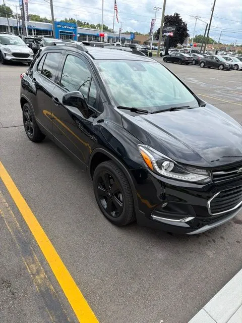 Black 2018 Chevrolet Trax Premier for sale in Davison, MI