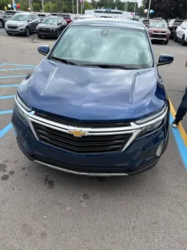 Photos of 2022 Chevrolet Equinox LT for sale in Davison, MI at Hank Graff Chevrolet Davison