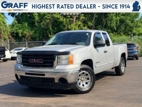 Silver 2010 GMC Sierra 1500 SLE for sale in Davison, MI