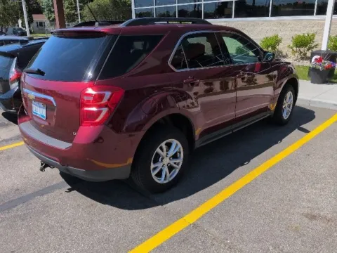 More photos of 2017 Chevrolet Equinox LT at Hank Graff Chevrolet Davison, MI